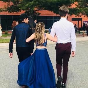 Meet your Posher, Eva